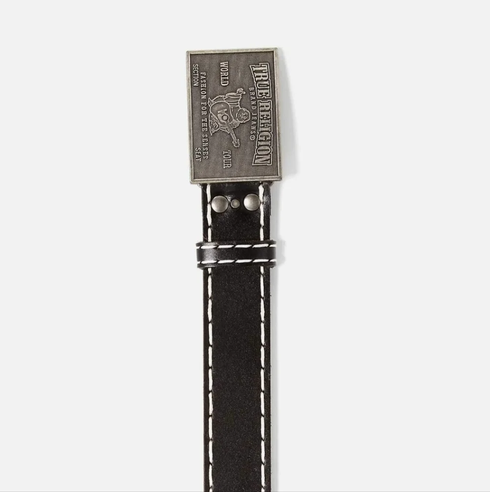 TRUE RELIGION CONCERT PATCH BUCKLE 40MM BELT - Picture 2 of 2